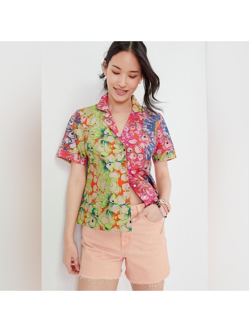 Roopa Pemmaraju for Anthropologie Rainbow Floral Buttondown Short Sleeve Camp L